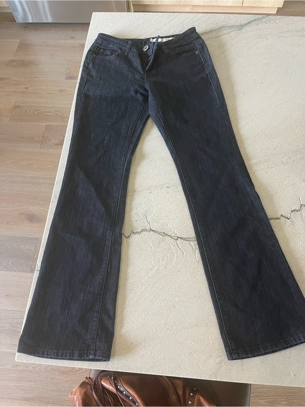 DKNY Black Flare Wide-Leg Jeans size 4